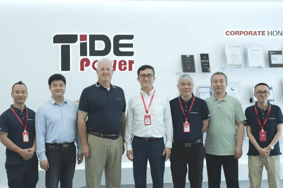 Des cadres supérieurs de la société MWM, basée en France, rendent visite à Tide Power